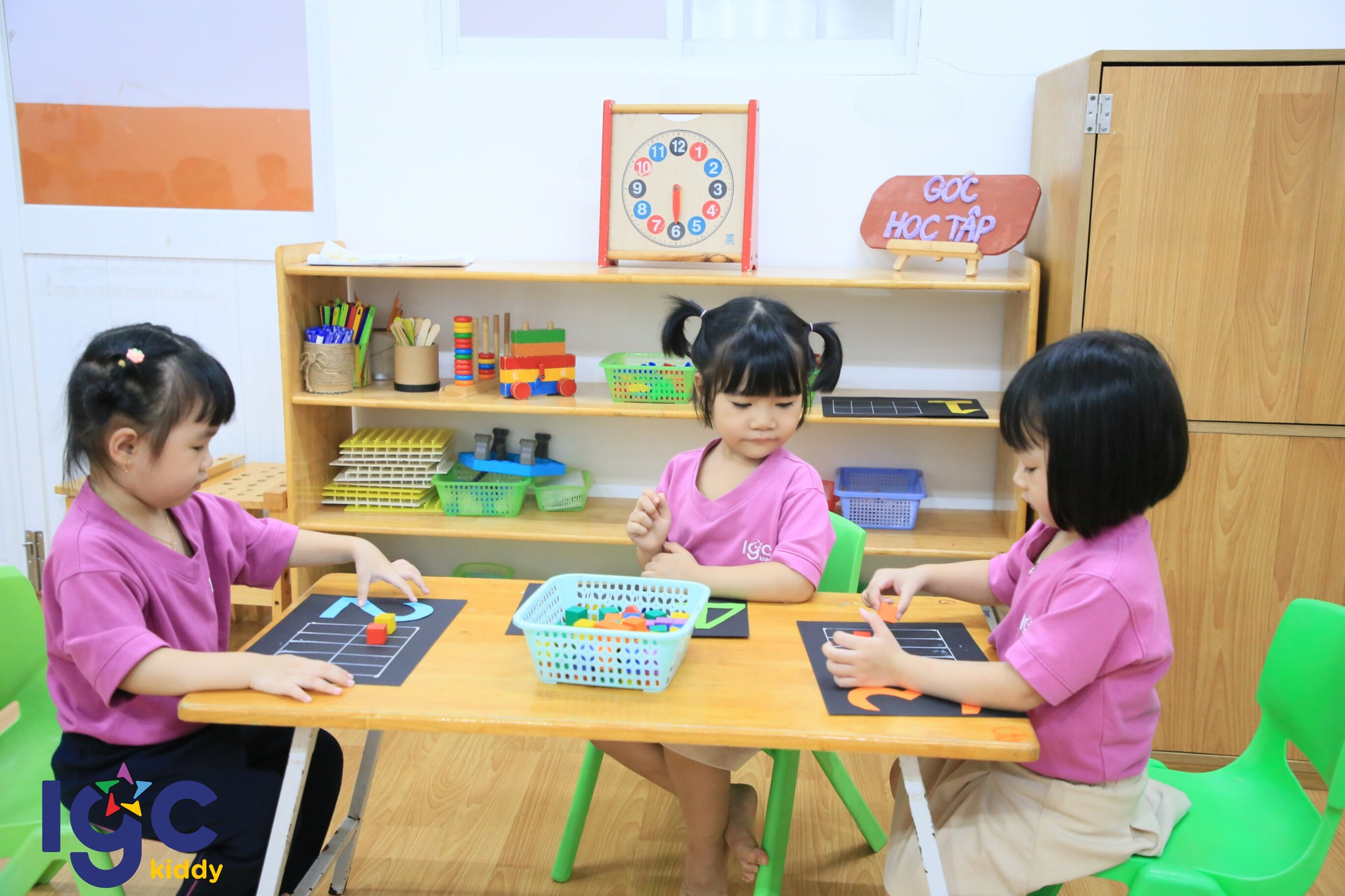 NIỀM VUI TRONG LỚP HỌC