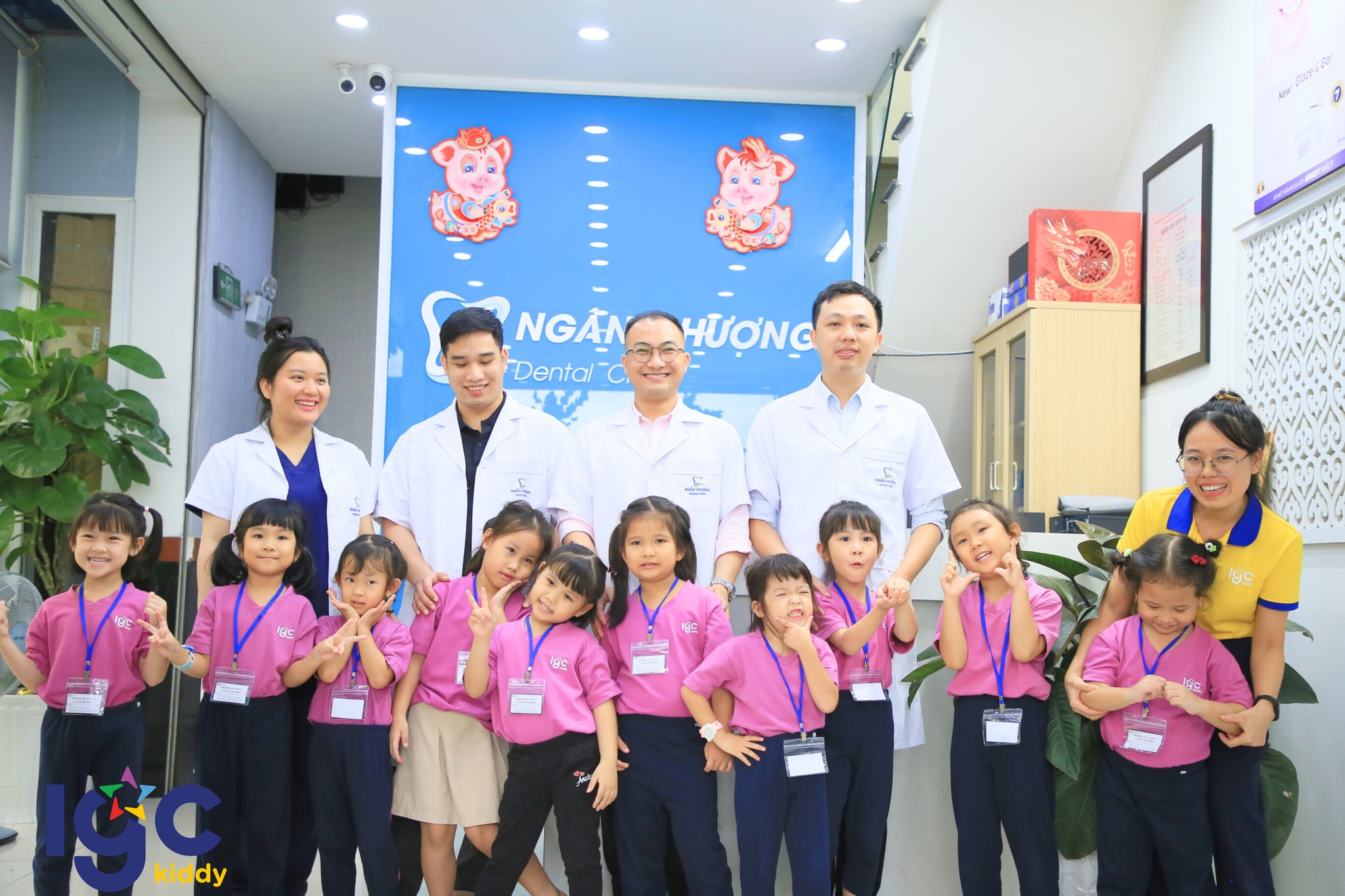 CHUYẾN THAM QUAN NHA KHOA BỔ ÍCH VÀ THÚ VỊ