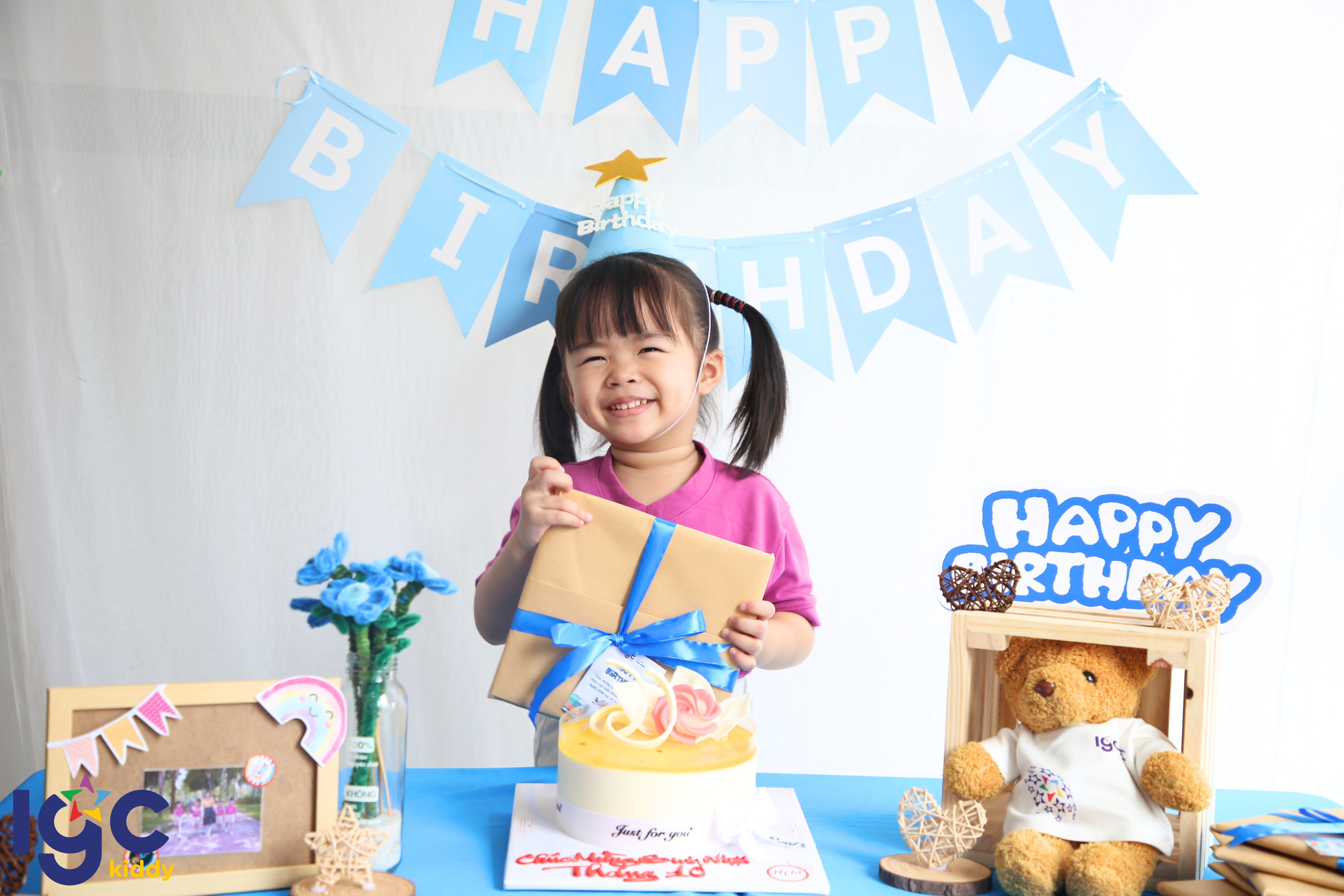 CÙNG THAM GIA BUỔI TIỆC SINH NHẬT CỦA CÁC THIÊN NHỎ THÁNG 10