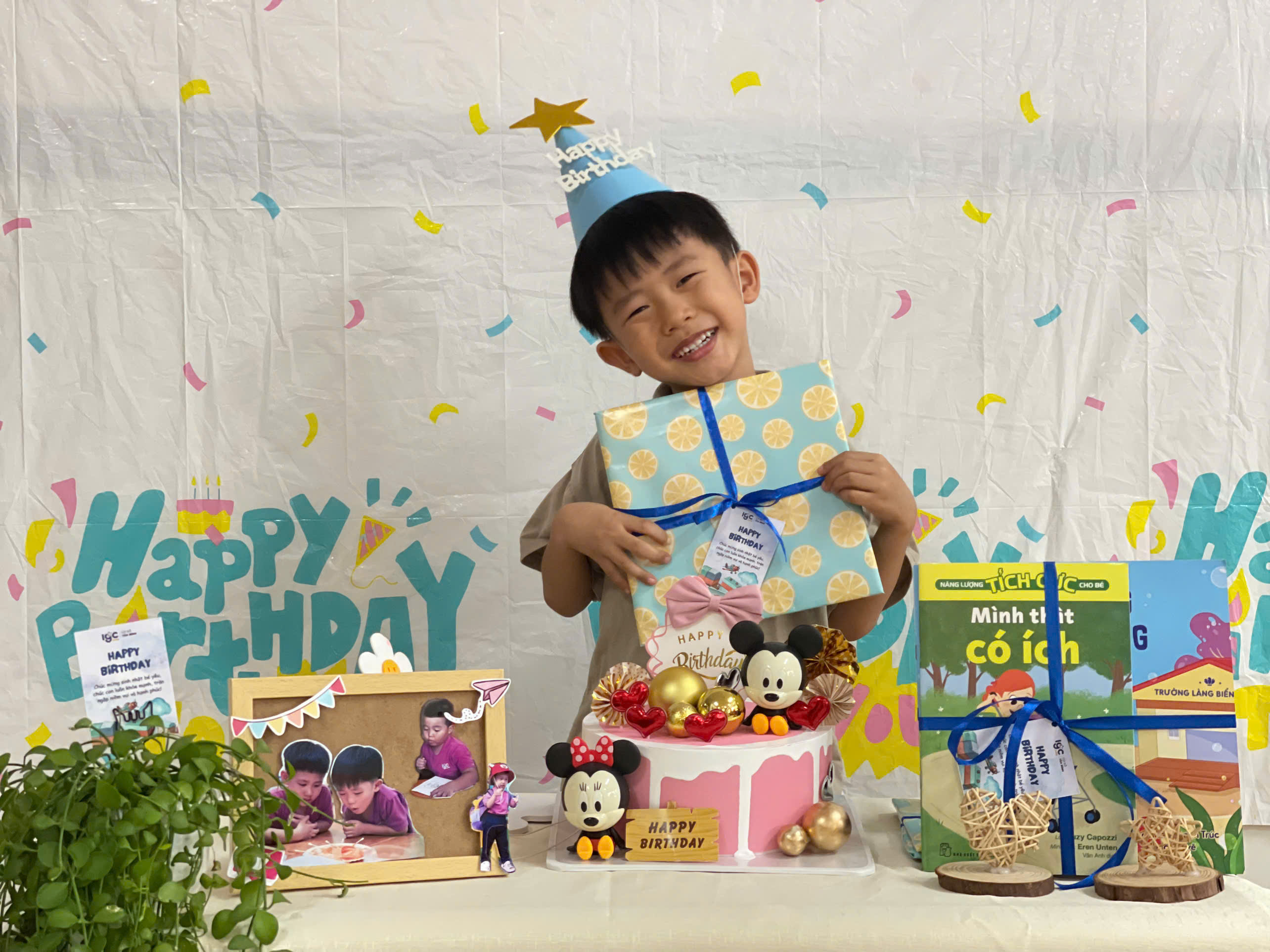 SINH NHẬT THIÊN THẦN THÁNG 11