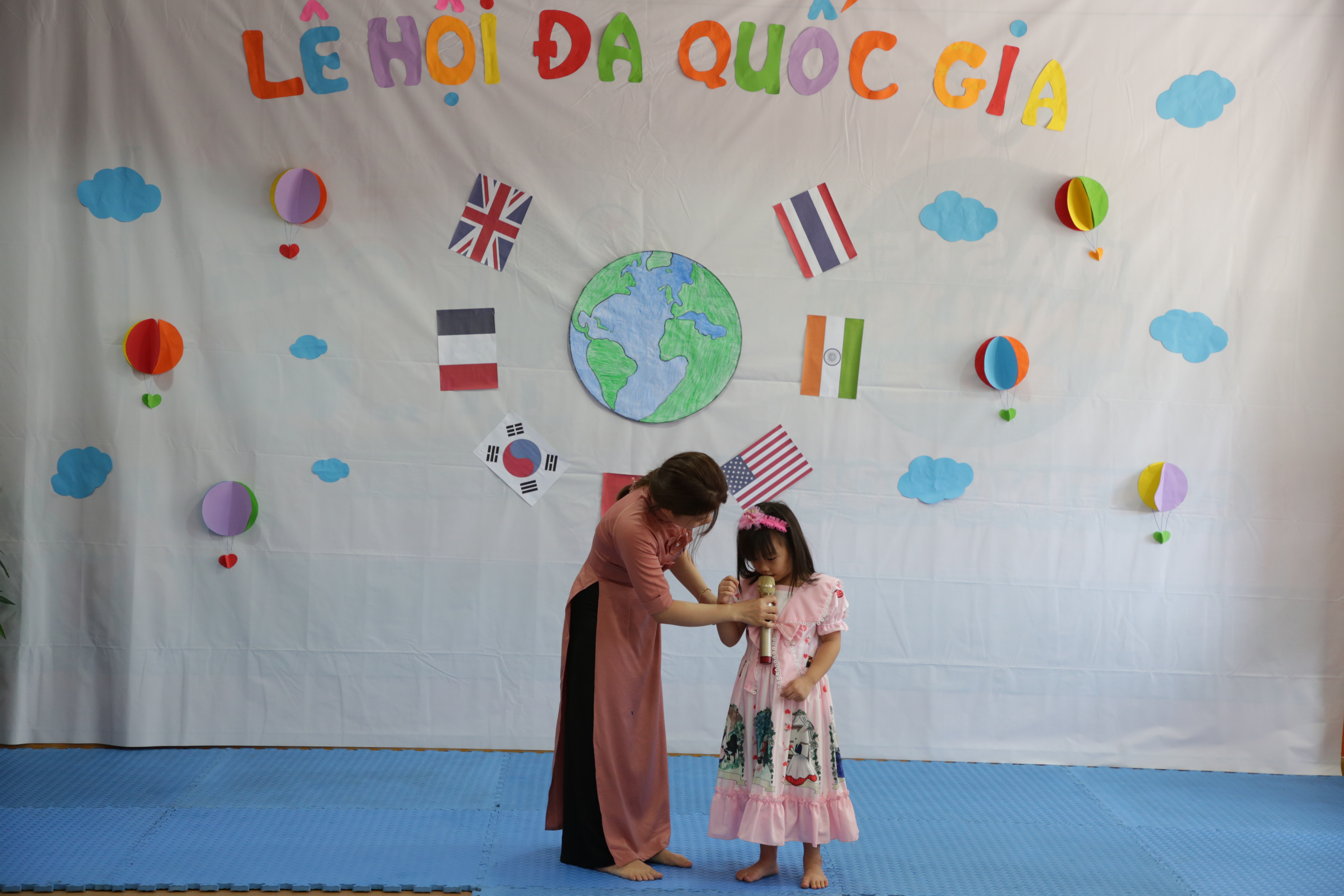 V/V TỔ CHỨC LỄ HỘI VĂN HÓA ĐA QUỐC GIA