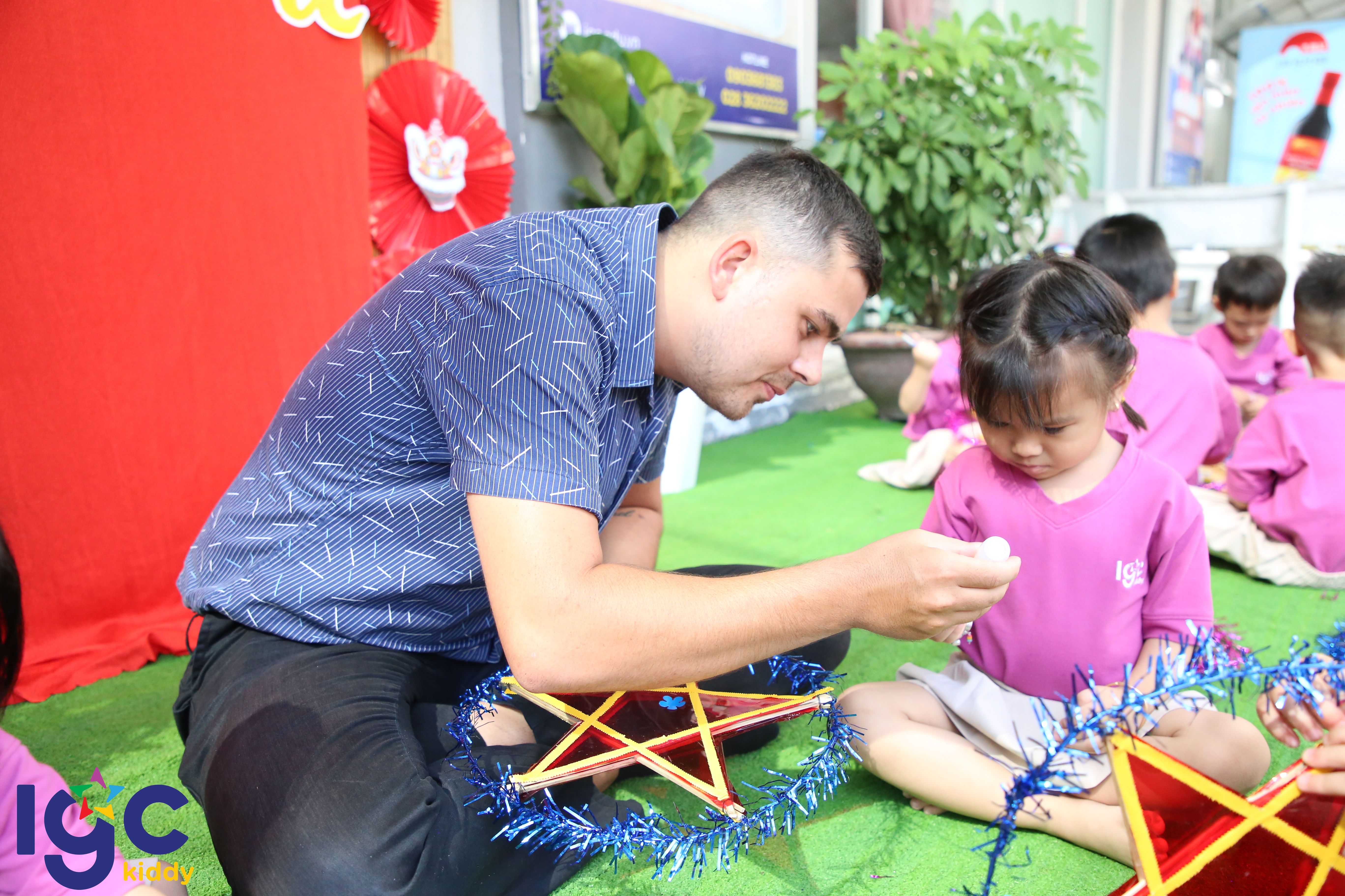 TRUNG THU- VUI ĐÓN TRĂNG - TRÒN KẾT NỐI